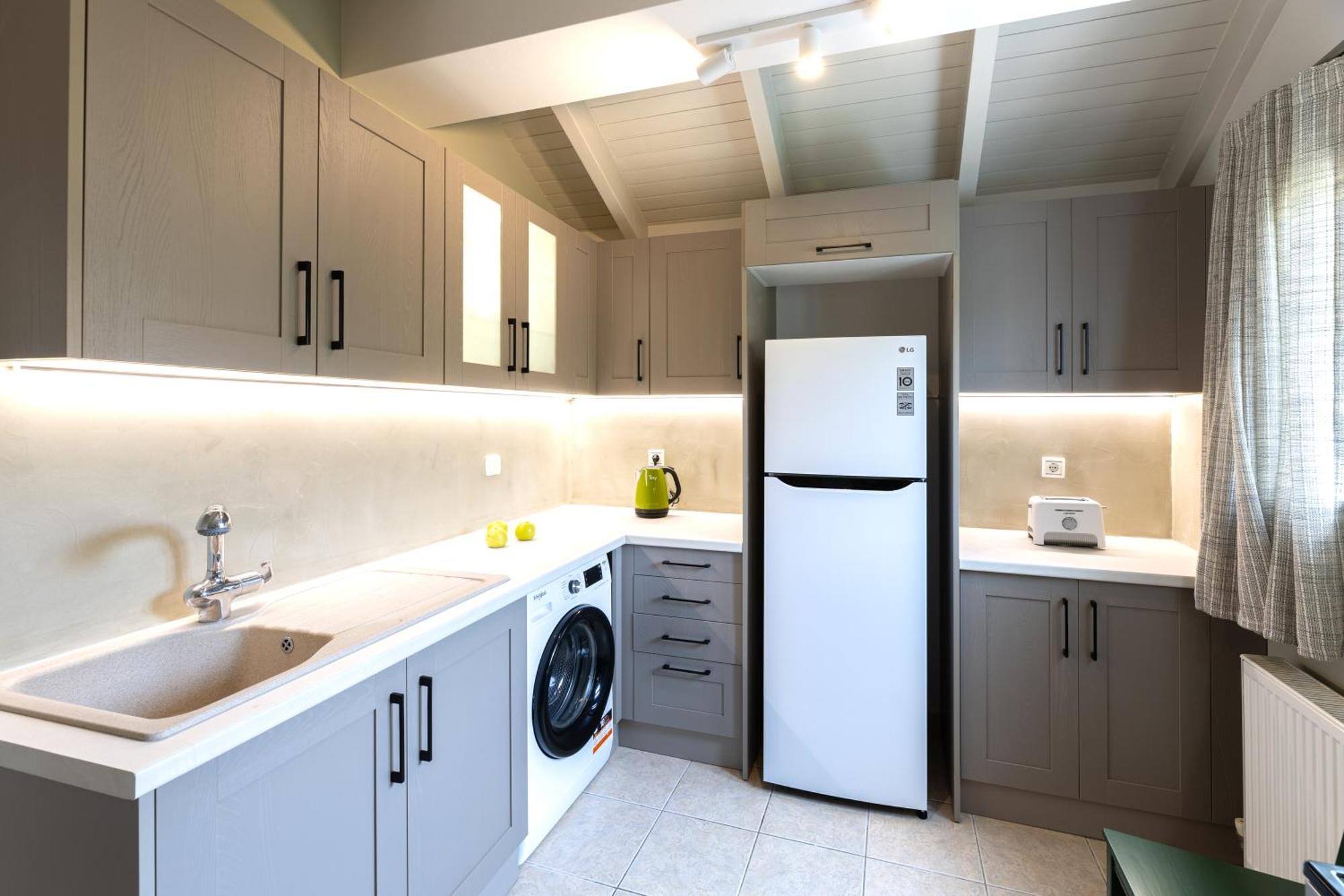Domus City Apartment Argostoli  Buitenkant foto