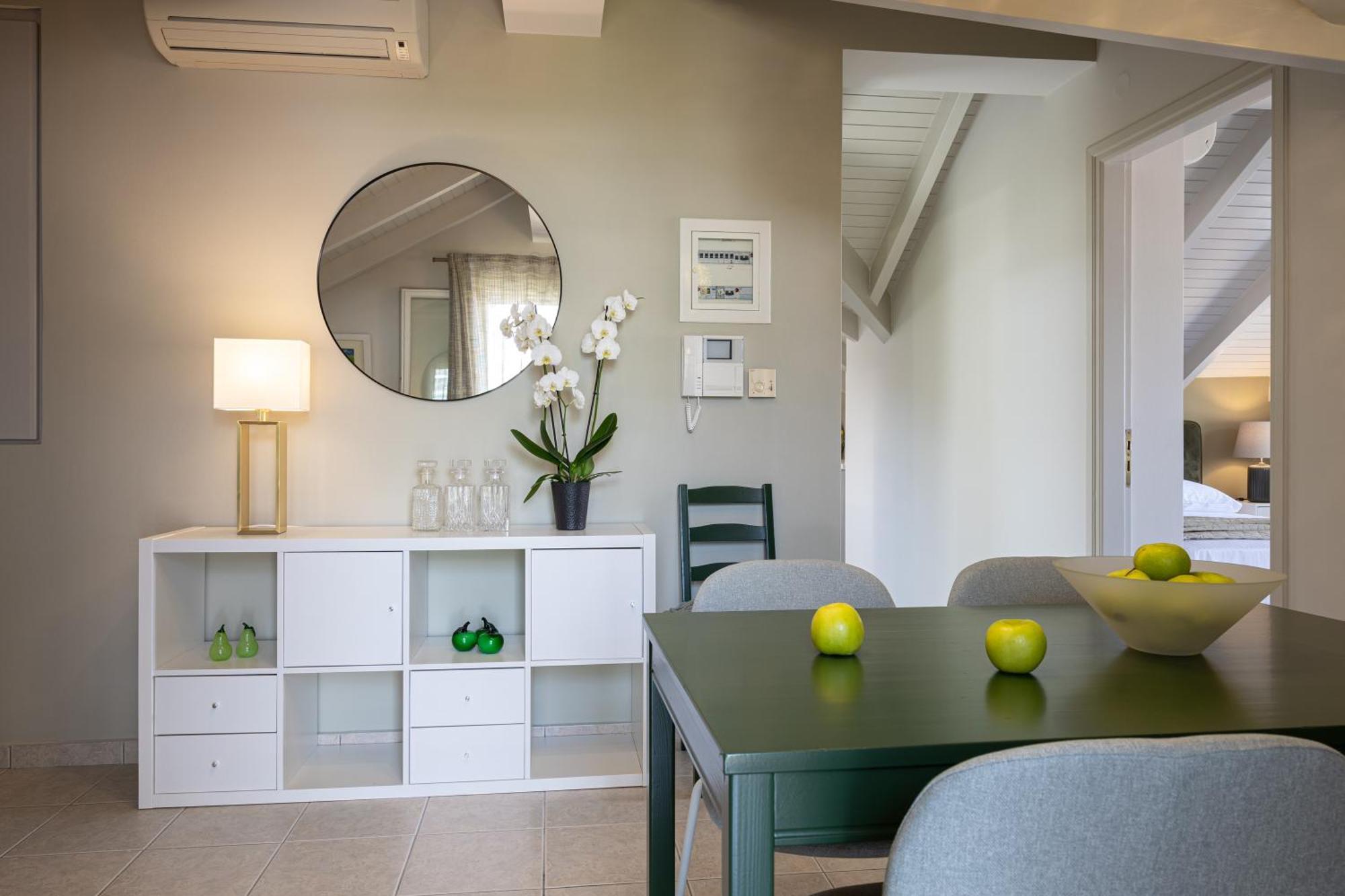 Domus City Apartment Argostoli  Buitenkant foto