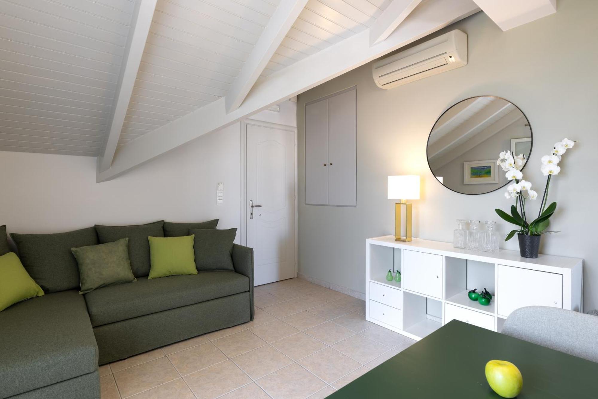 Domus City Apartment Argostoli  Buitenkant foto