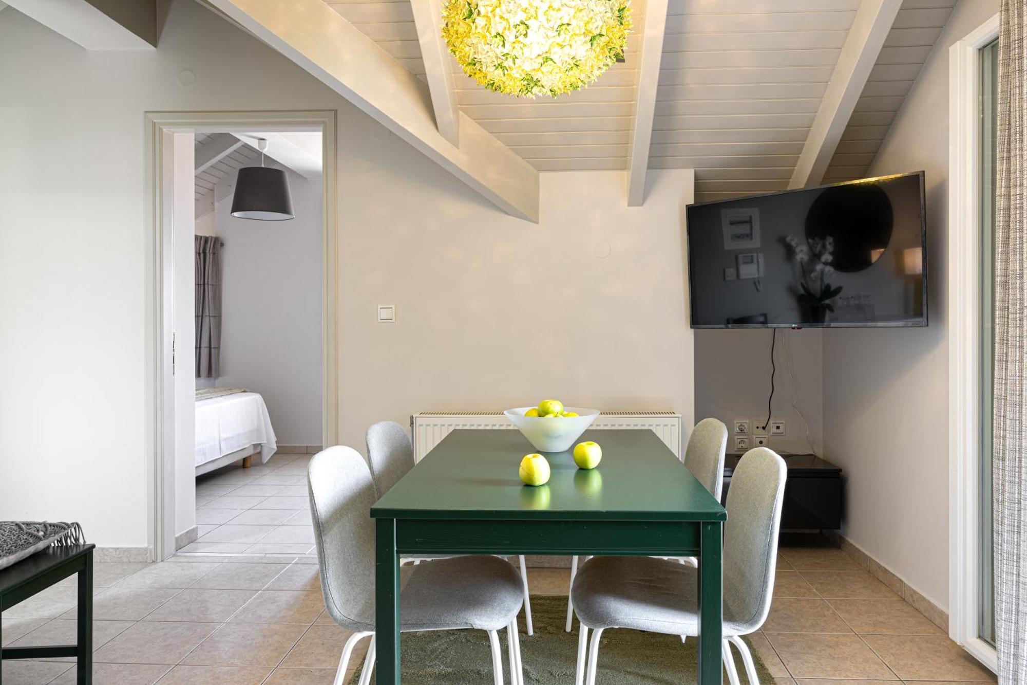 Domus City Apartment Argostoli  Buitenkant foto